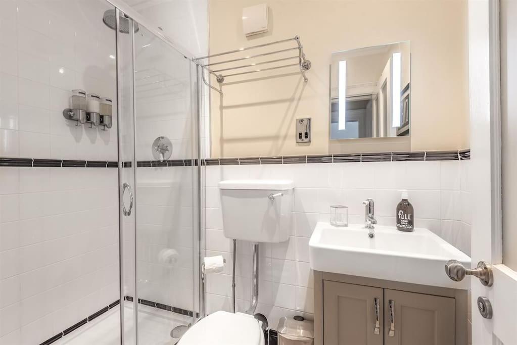 Rowntree One - Stunning Apartment- Grade II Listed 约克 外观 照片